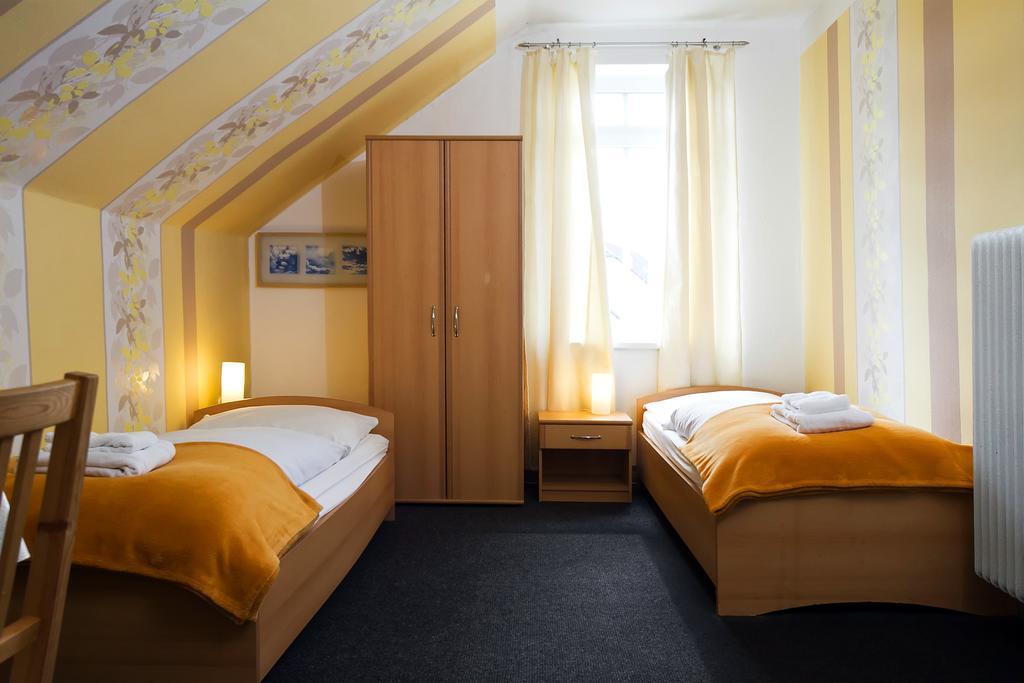 Hotel Neun 3/4 Celle Exterior photo